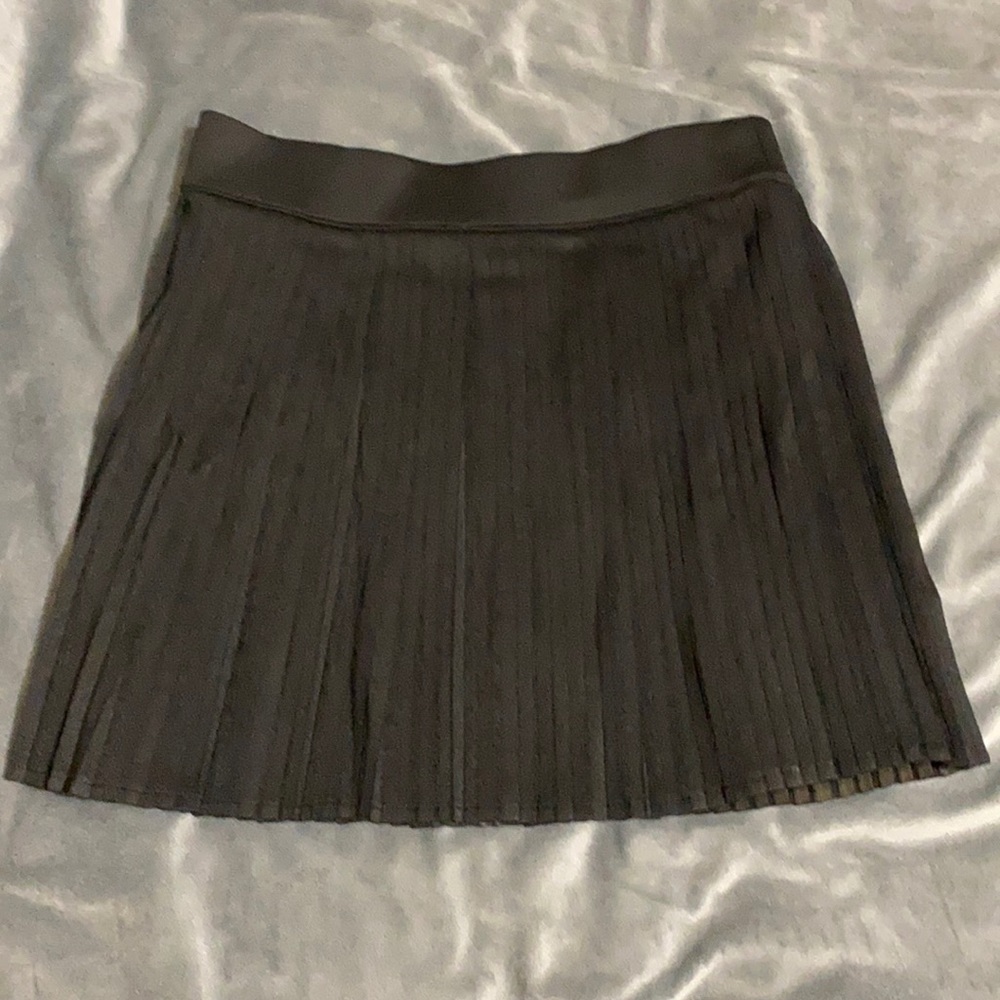 Short skirt